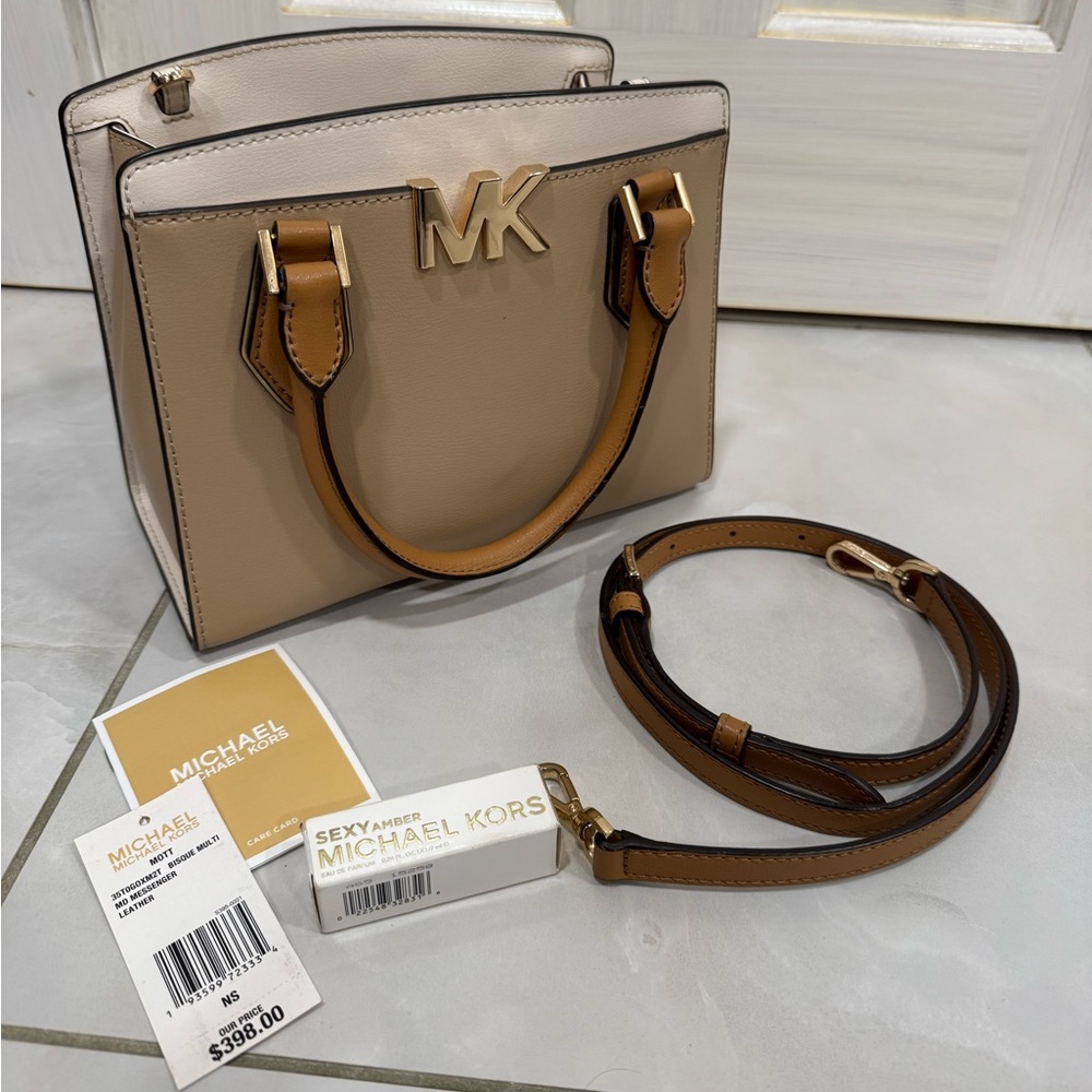 Michael Kors Tan and Cream Women's Bag Crossbody